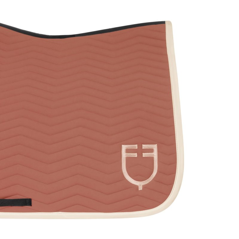 Equestro Sottosella Wave Quilting dressage in tessuto tecnico - Redwood/Bianco antico