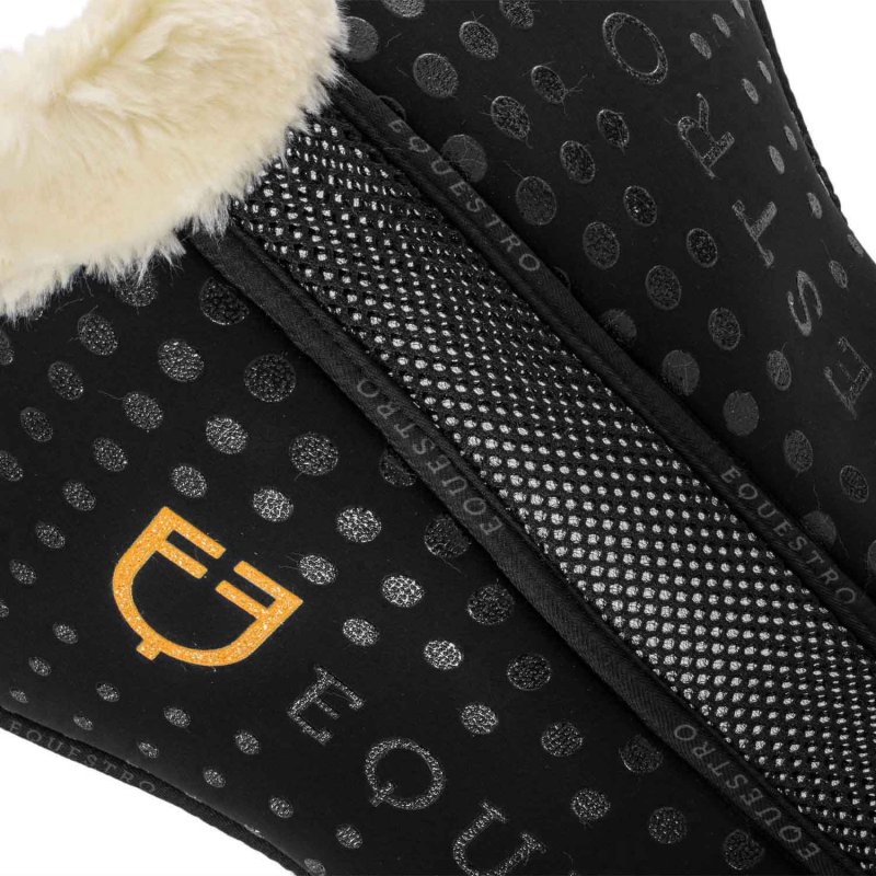 Equestro Compensatore Memory Foam con grip e lana sintetica - Nero