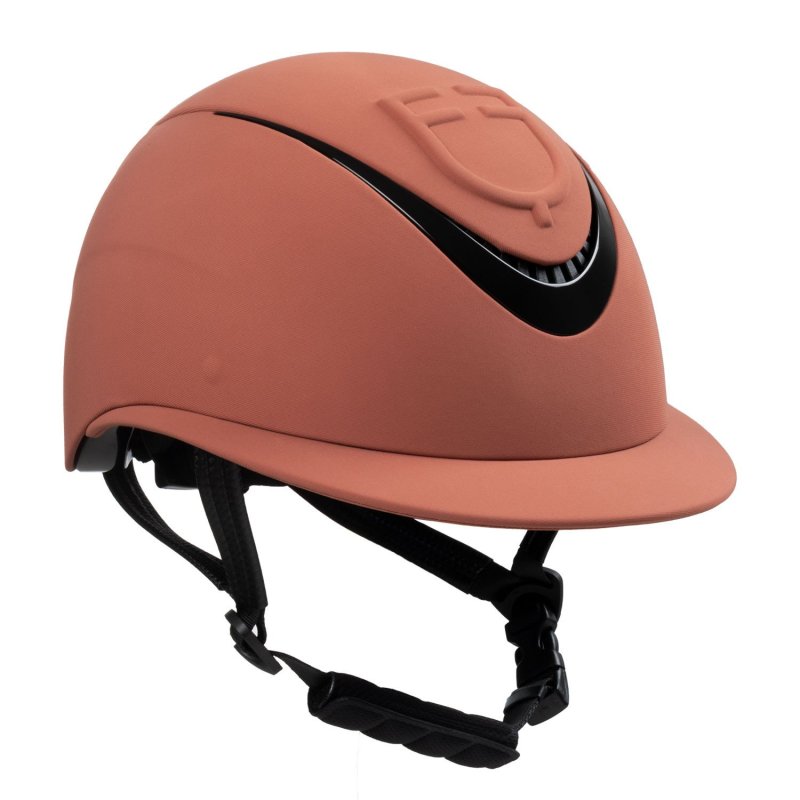 Equestro Cap donna con visiera larga e logo embossed omologazione EN - Rosso