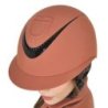 Equestro Cap donna con visiera larga e logo embossed omologazione EN - Rosso